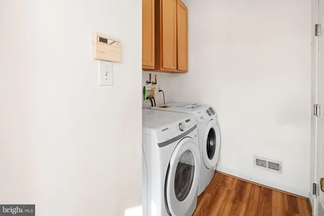 $875,000 | 705 Matthew Drive, Yardley, PA 19067