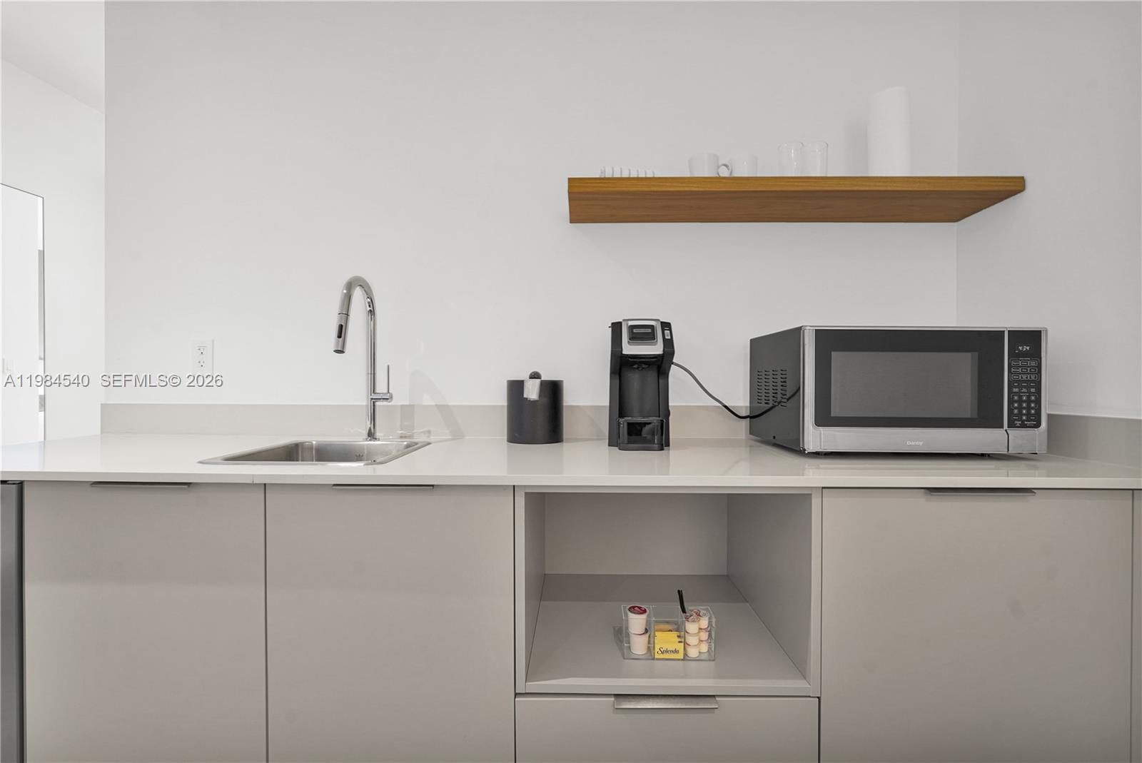 229 Southwest 9th Street, Unit 404 Miami, FL 33130 - Photo 15 of 52