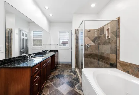 $384,900 | 5723 Petty Street, Houston, TX 77007
