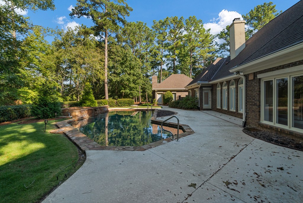 7249 Leighton Road Columbus, GA 31904 - Photo 37 of 52 Rear yard/pool