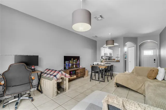 $352,000 | 120 Southeast 6th Road, Homestead, FL 33030