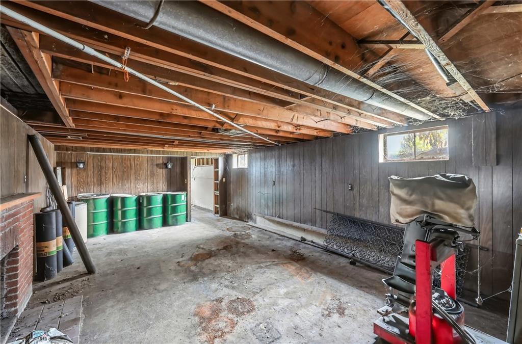 520 South Maysville Road Greenville, PA 16125 - Photo 24 of 33 a view of under construction room and staircase