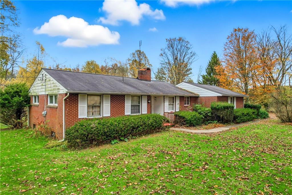 520 South Maysville Road Greenville, PA 16125 - Photo 28 of 33 a front view of a house with a yard