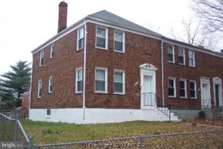 4033 Edgewood Road Baltimore, MD 21215 - Photo 1 of 12 Exterior (Main)