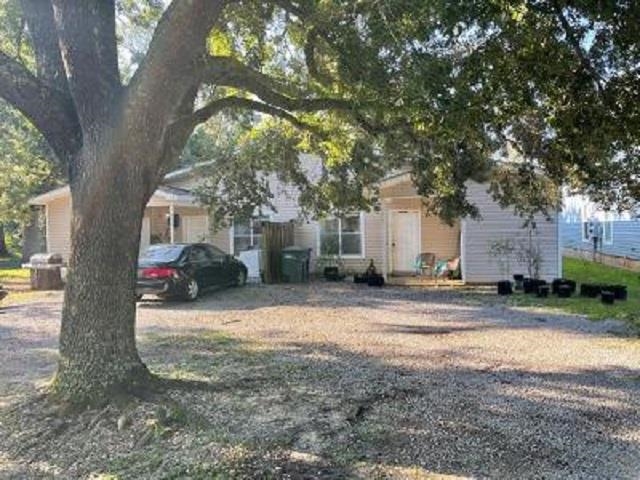 601 South Cedar Street Foley, AL 36535 - Photo 2 of 3