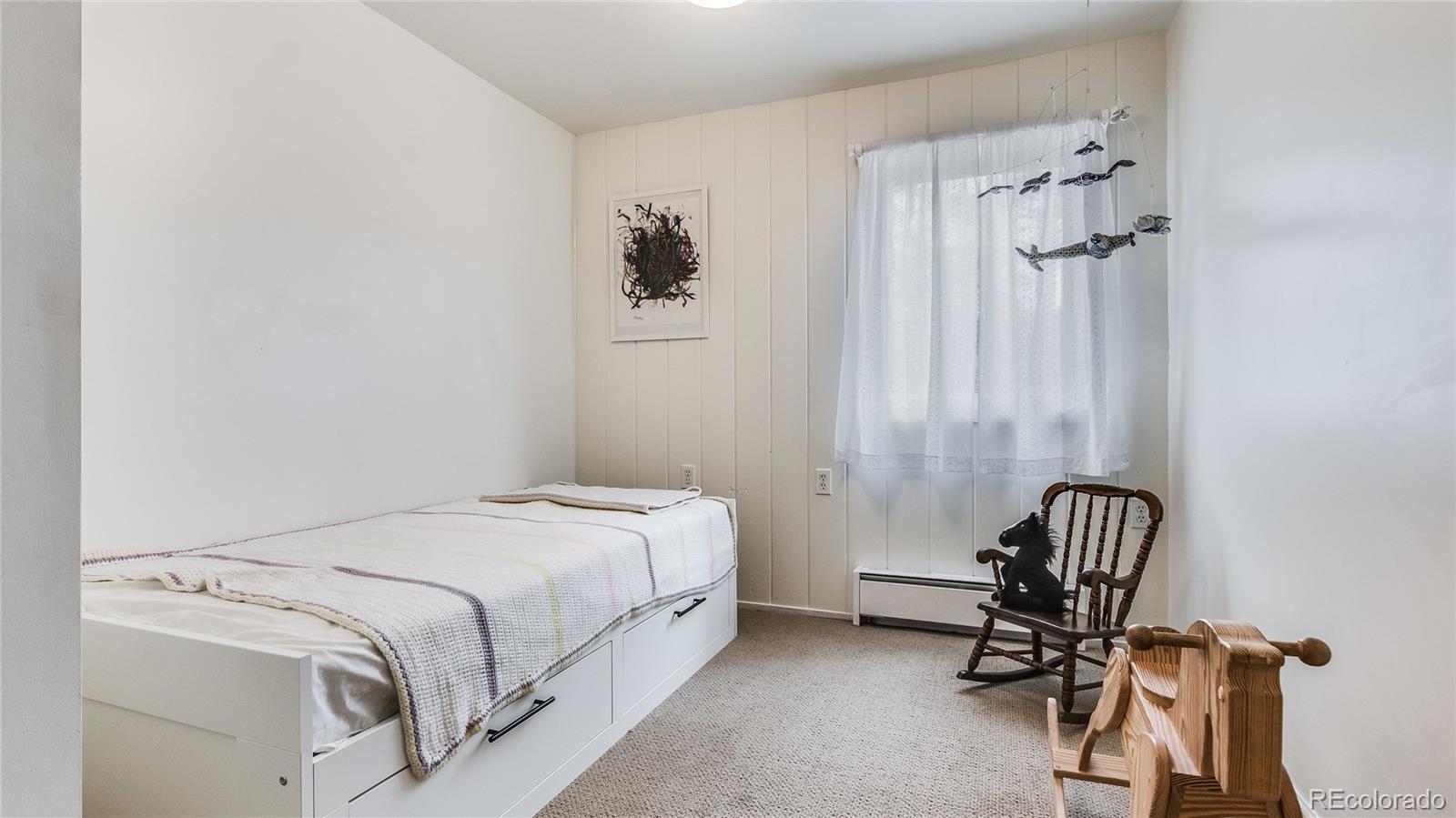 28344 Kinnikinick Road Evergreen, CO 80439 - Photo 15 of 31 Gallery Image 15