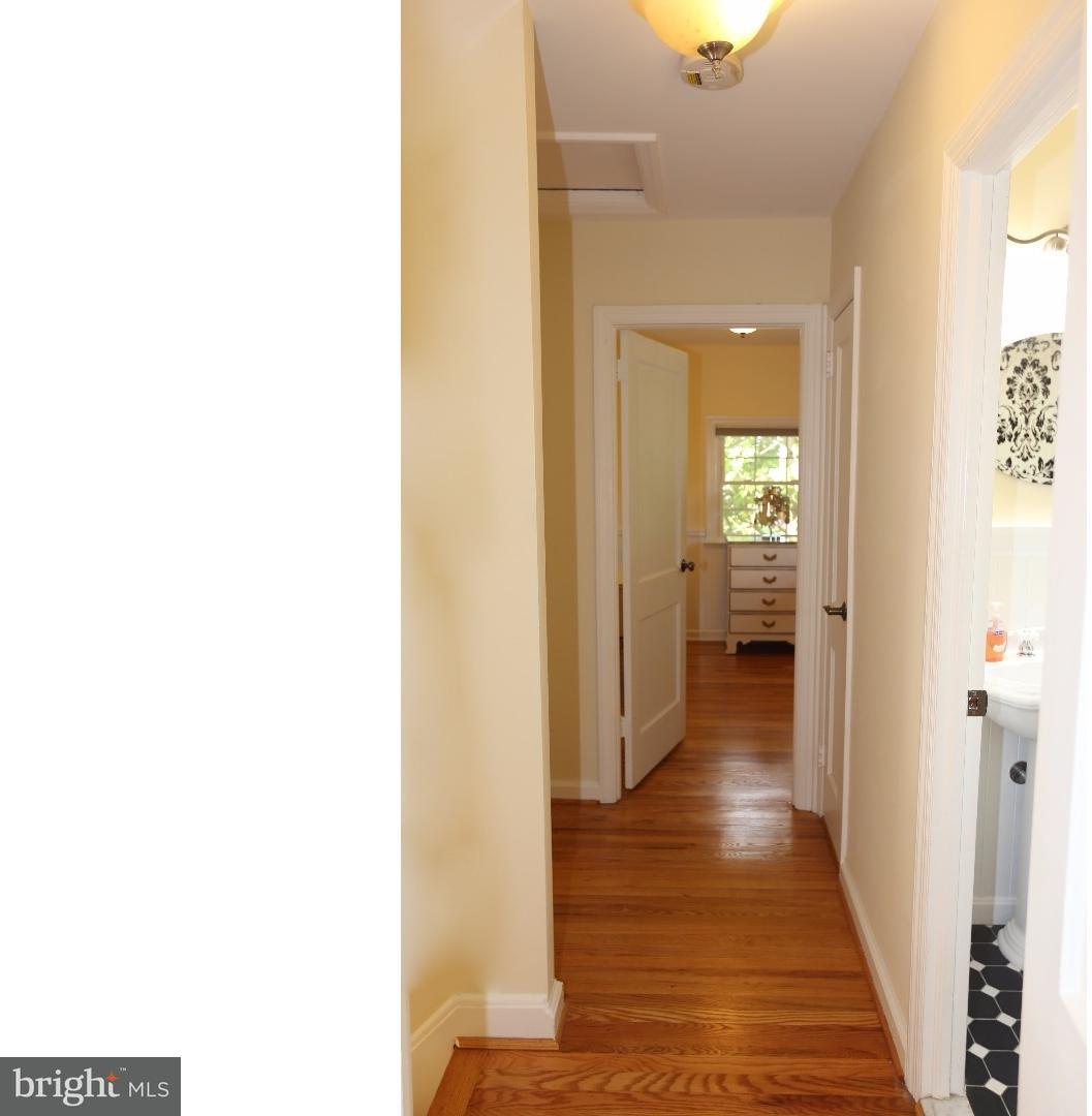 101 Waverly Road Wilmington, DE 19803 - Photo 18 of 22 Hallway