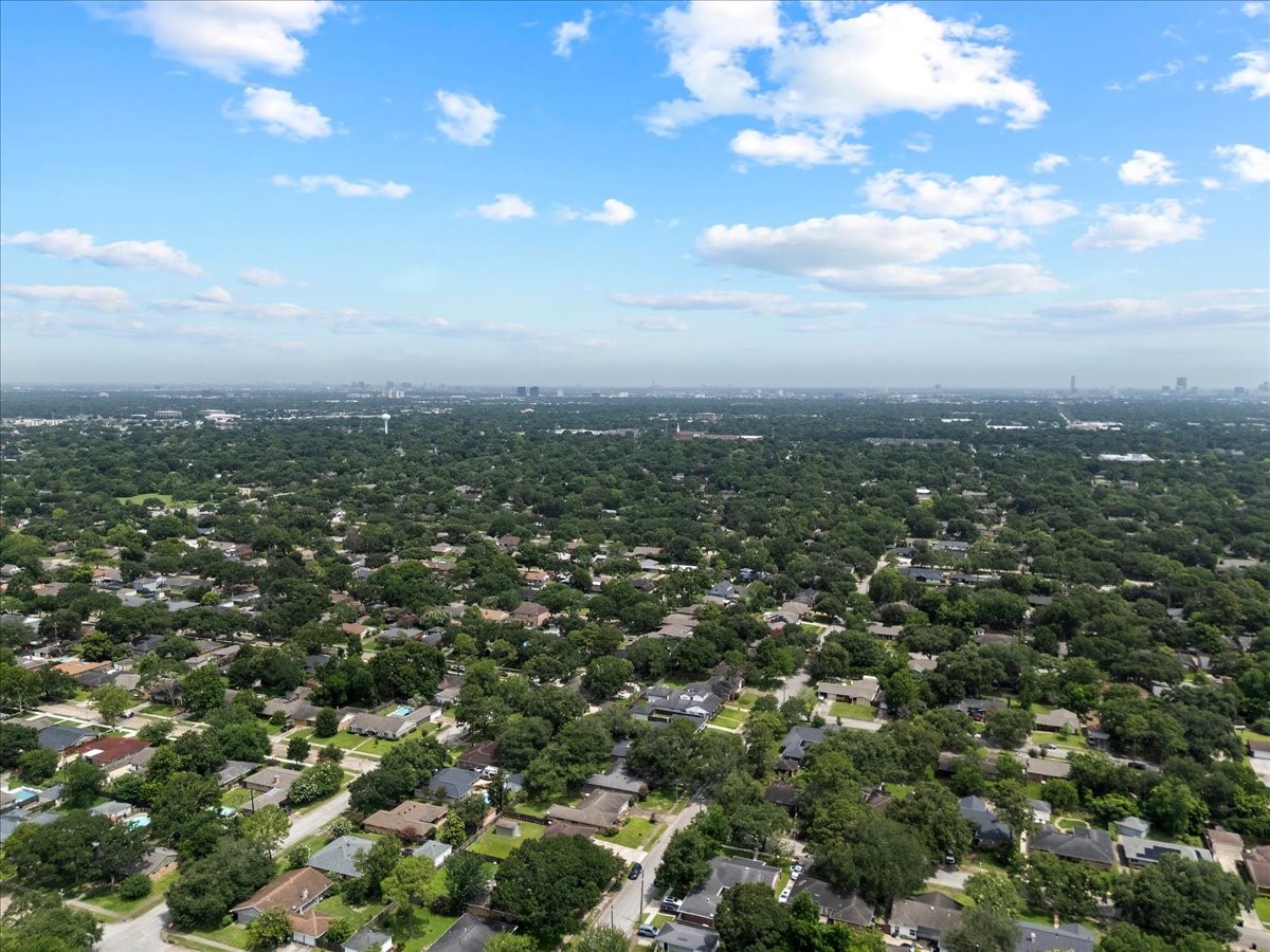 11518 Mullins Drive Houston, TX 77035 - Photo 30 of 31 Areial view.
