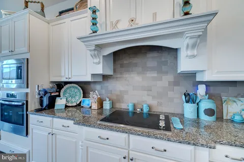 $925,000 | 38555 Goldfinch Lane, Ocean View, DE 19970