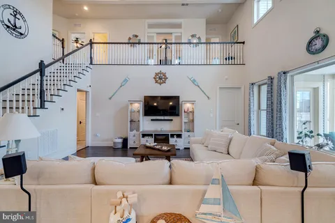 $925,000 | 38555 Goldfinch Lane, Ocean View, DE 19970