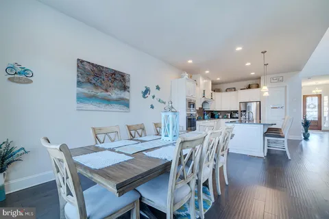 $925,000 | 38555 Goldfinch Lane, Ocean View, DE 19970