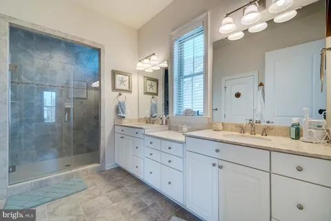 $925,000 | 38555 Goldfinch Lane, Ocean View, DE 19970