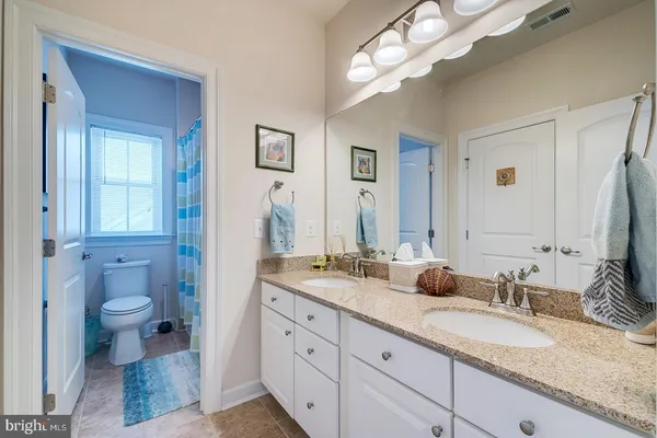 $950,000 | 38555 Goldfinch Lane, Ocean View, DE 19970