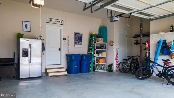 $950,000 | 38555 Goldfinch Lane, Ocean View, DE 19970