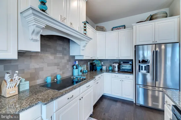 $950,000 | 38555 Goldfinch Lane, Ocean View, DE 19970