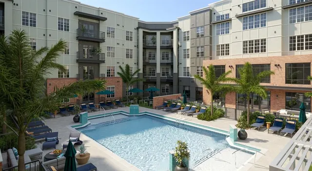 $1,996 | 6907 North Nebraska Avenue, Unit A1, Tampa, FL 33604