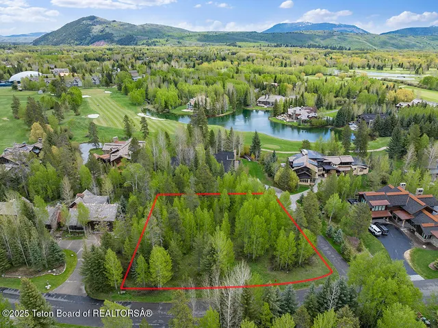 $2,950,000 | 3280 Teton Pines Drive, Wilson, WY 83014