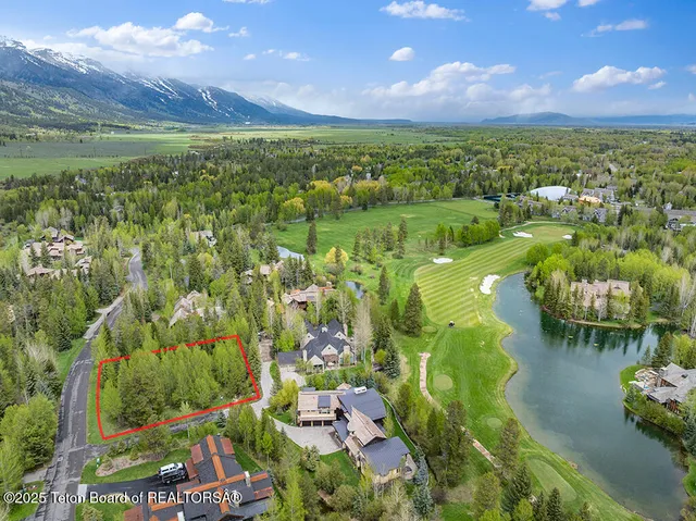 $2,950,000 | 3280 Teton Pines Drive, Wilson, WY 83014