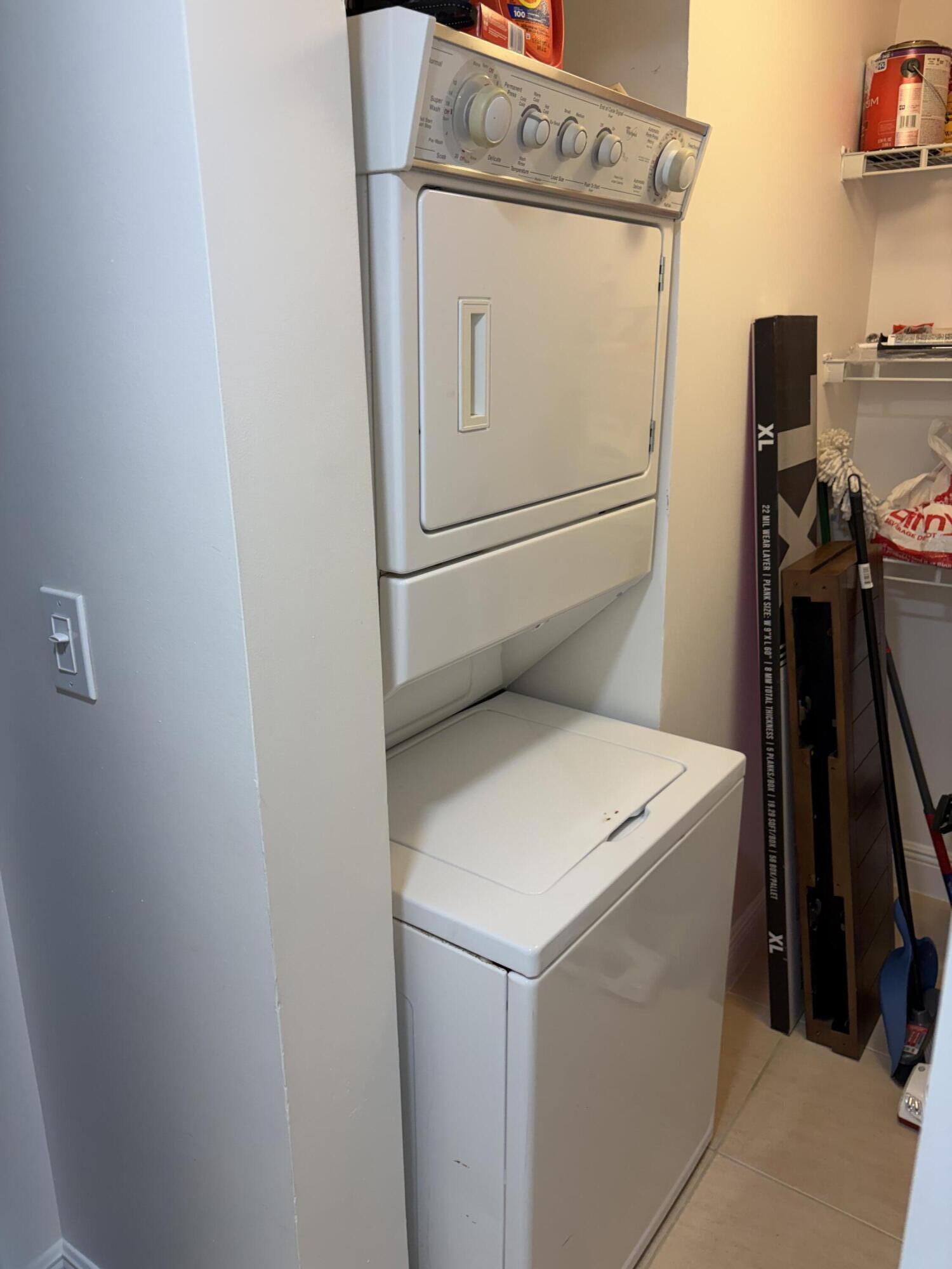 610 Clematis Street West Palm Beach, FL 33401 - Photo 32 of 33 a utility room with dryer and washer