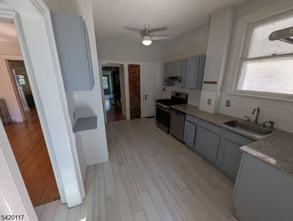 $4,500 | 124 2nd Avenue, Unit 1, Newark, NJ 07104