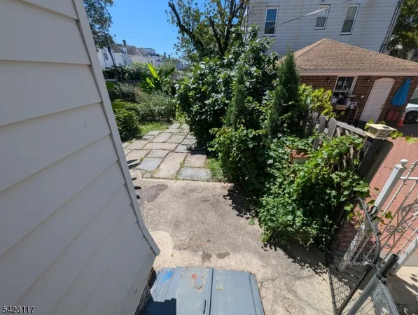 $4,500 | 124 2nd Avenue, Unit 1, Newark, NJ 07104