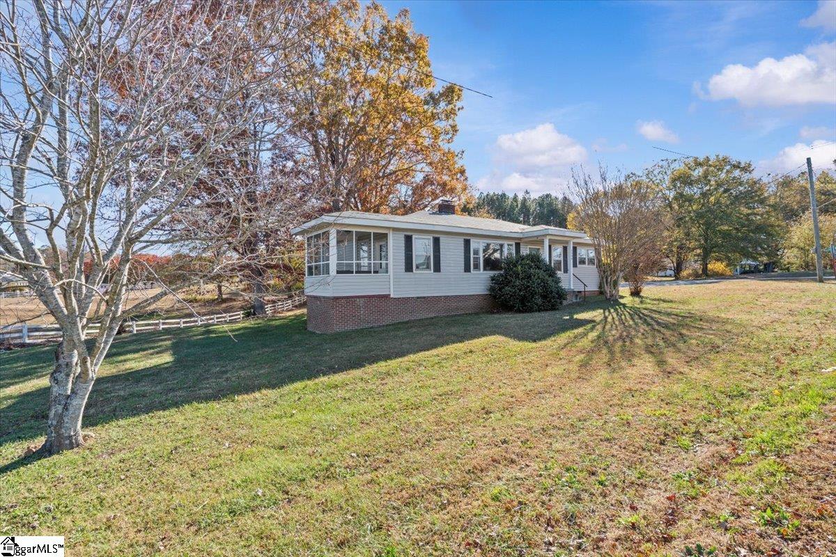 3300 Earls Bridge Road Easley, SC 29640 - Photo 5 of 30