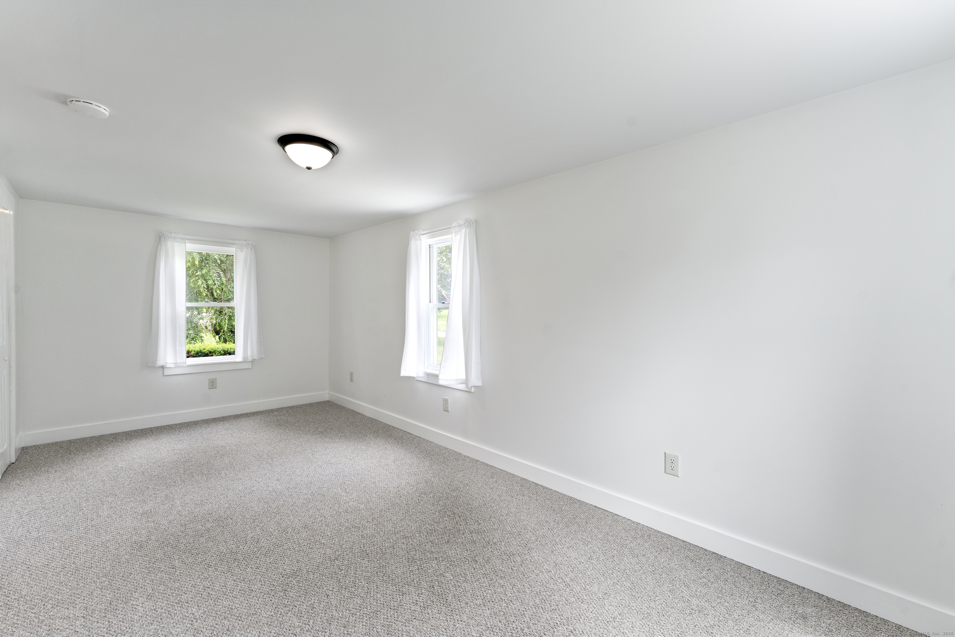 361 Westminster Road Canterbury, CT 06331 - Photo 18 of 38 an empty room with windows