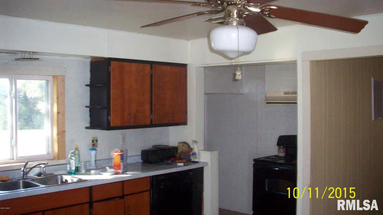 8528 Middle Mulkeytown, IL 62865 - Photo 14 of 23