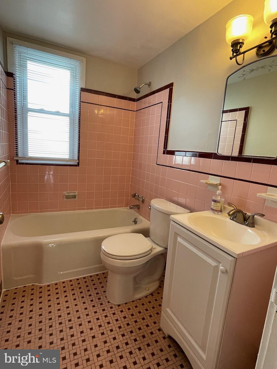 2205 East Darby Road Havertown, PA 19083 - Photo 11 of 13