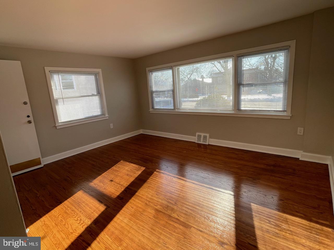 2205 East Darby Road Havertown, PA 19083 - Photo 3 of 13