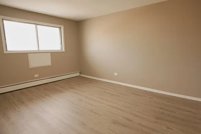 $1,600 | 3652 West 119th Street, Unit 304, Alsip, IL 60803