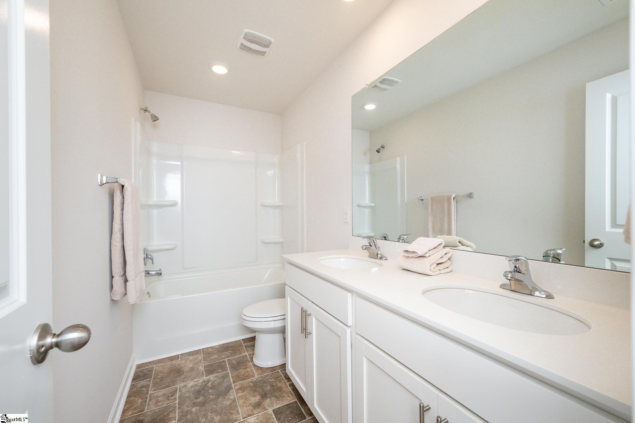 4 Corbel Drive Greer, SC 29650 - Photo 20 of 26