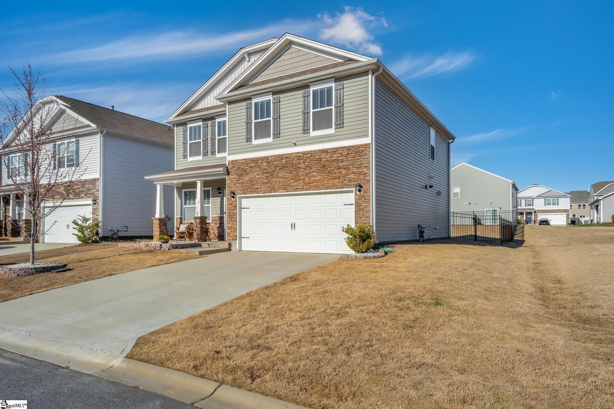 4 Corbel Drive Greer, SC 29650 - Photo 3 of 26