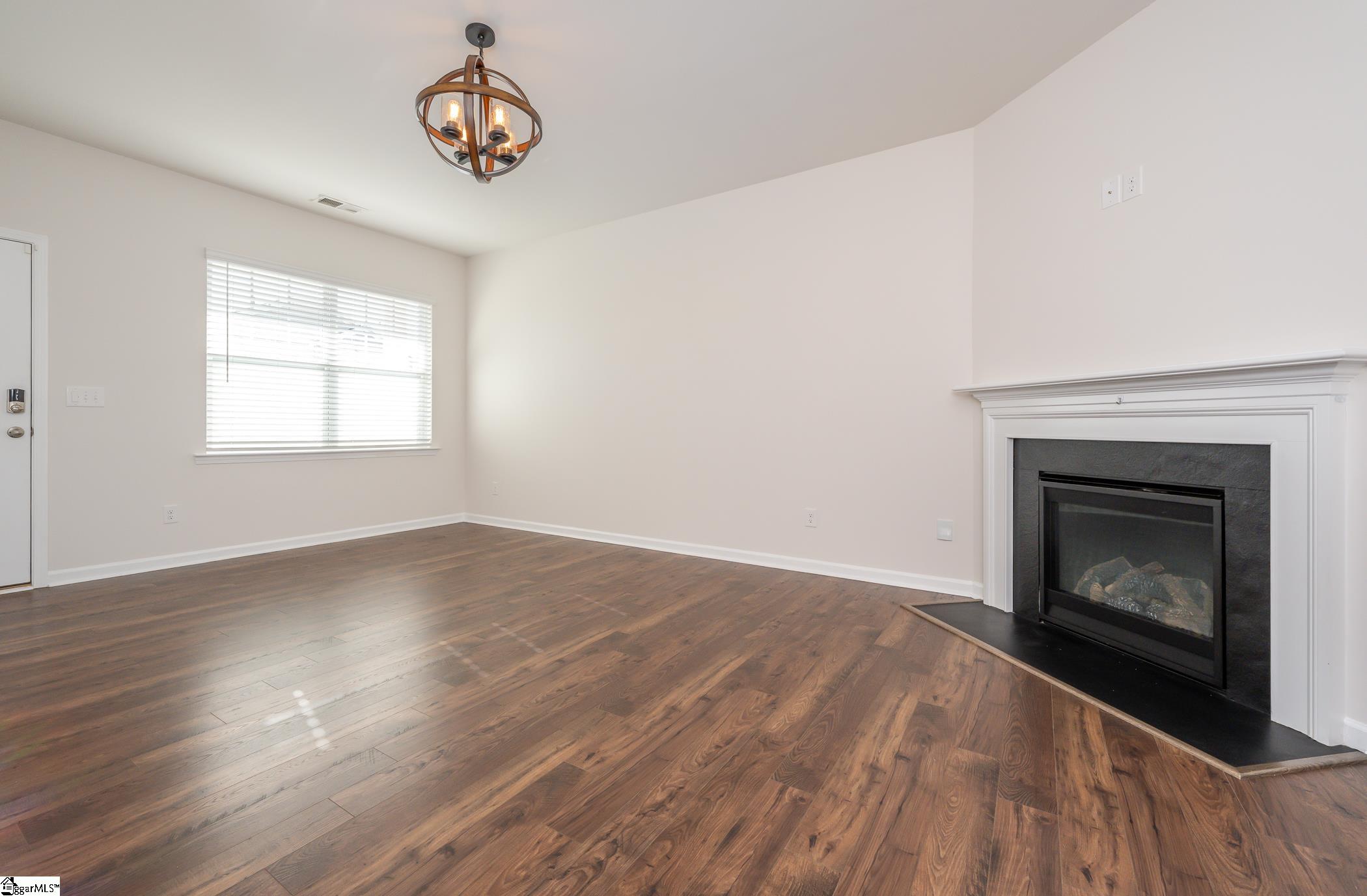 4 Corbel Drive Greer, SC 29650 - Photo 5 of 26