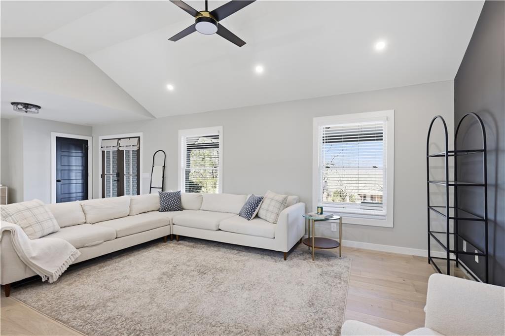 6856 Womack Court Northwest Atlanta, GA 30360 - Photo 12 of 35