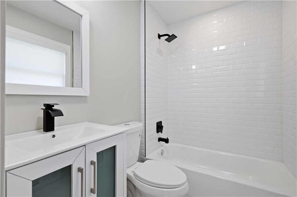 6856 Womack Court Northwest Atlanta, GA 30360 - Photo 27 of 35