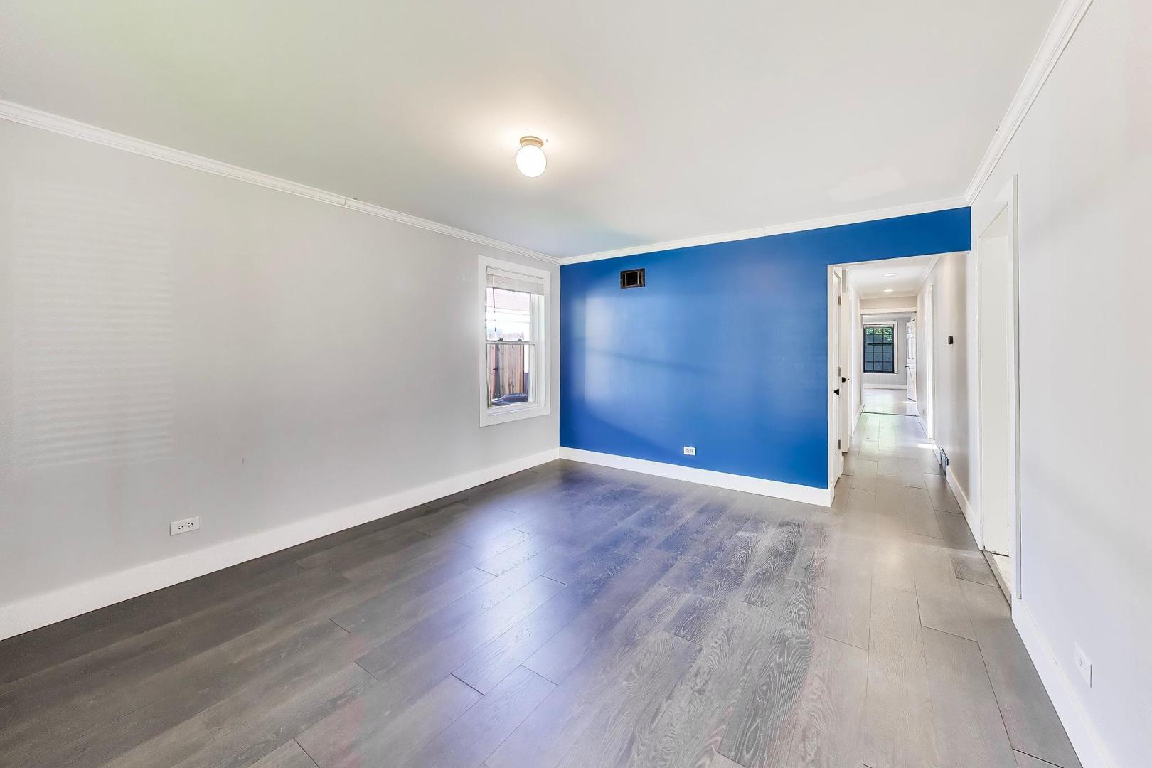 836 East Rockland Road Libertyville, IL 60048 - Photo 4 of 20
