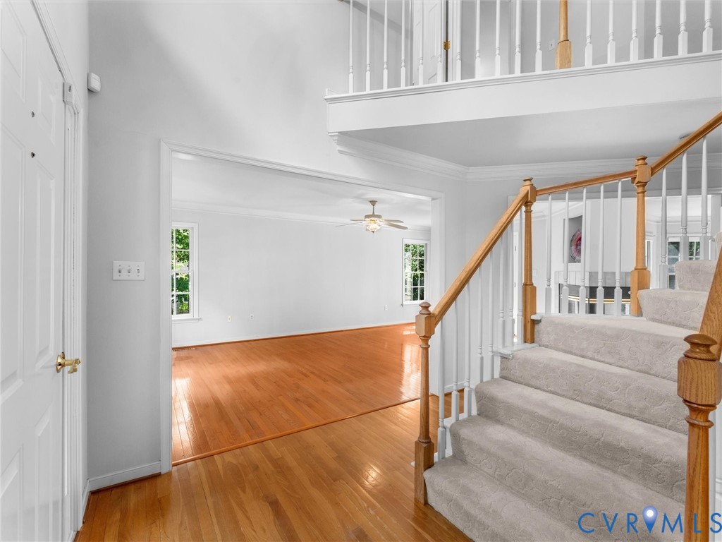 5610 Long Cove Road Midlothian, VA 23112 - Photo 12 of 54 Foyer view to living room