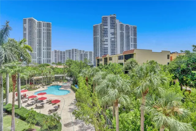 $350,000 | 3400 Northeast 192 Street, Unit 504, Aventura, FL 33180
