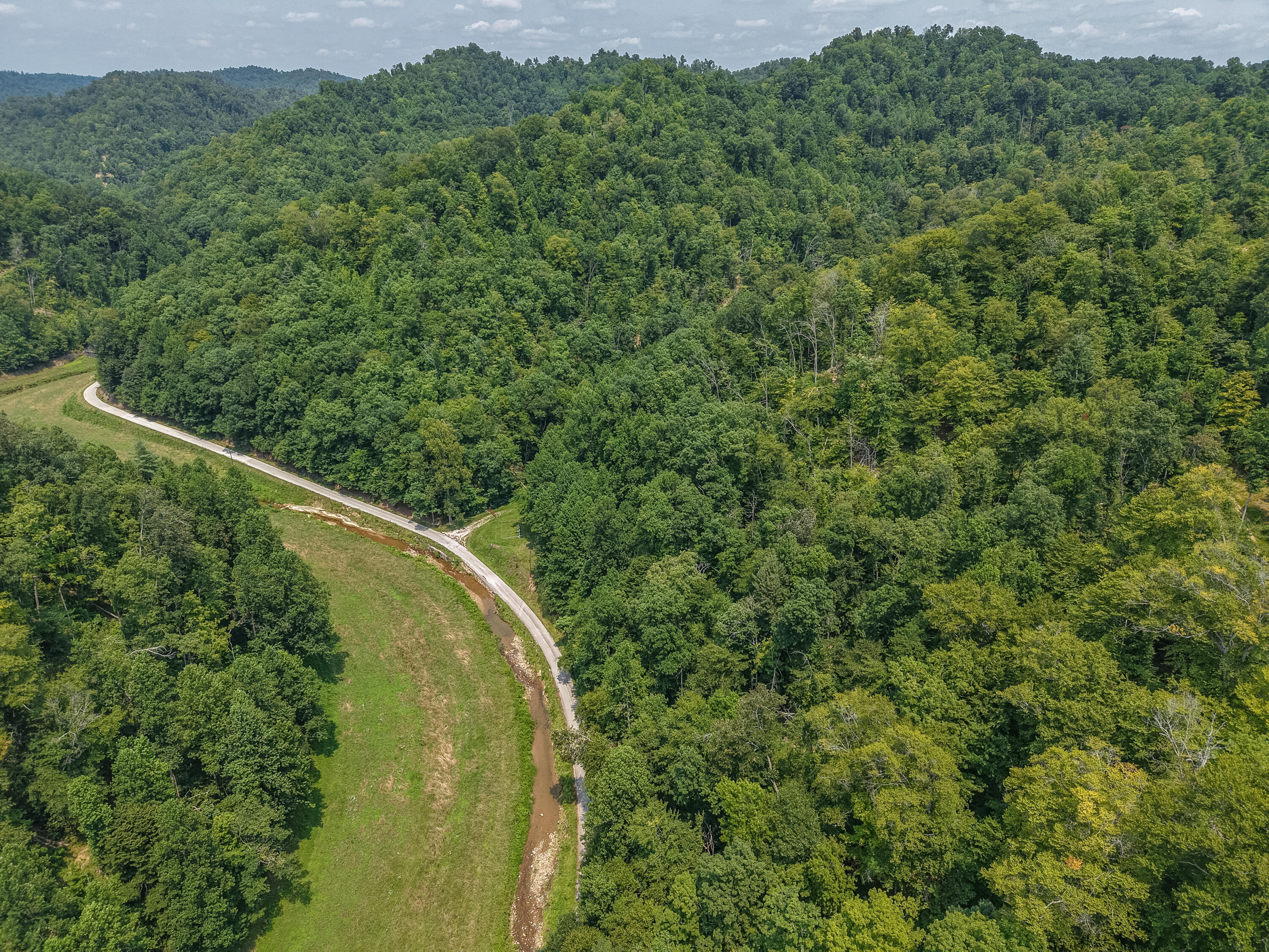 3750 Hunting Creek Road Rousseau, KY 41366 - Photo 51 of 52 DJI_20260727141252_0102_D