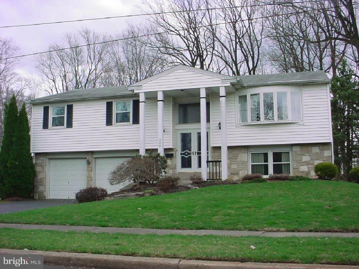 328 Clair Road Southampton, PA 18966 - Photo 1 of 25 Gallery Image 1