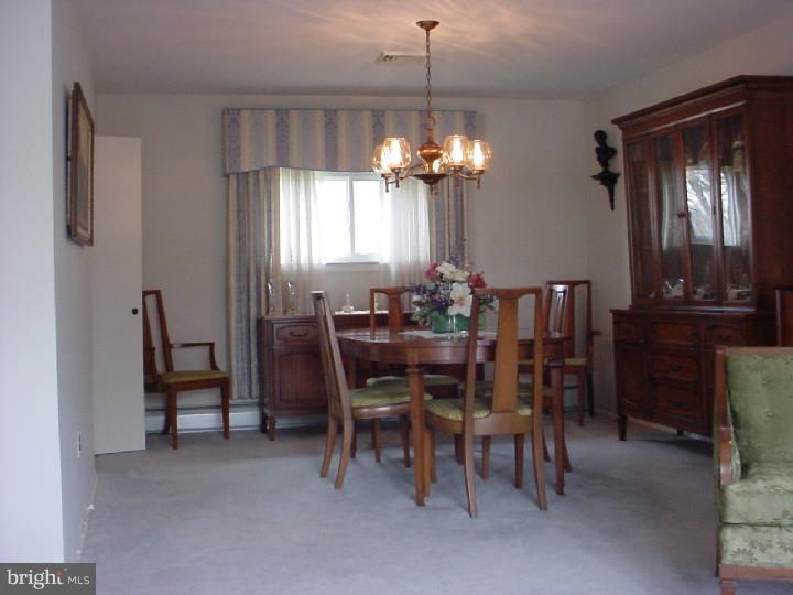 328 Clair Road Southampton, PA 18966 - Photo 6 of 25 Gallery Image 6