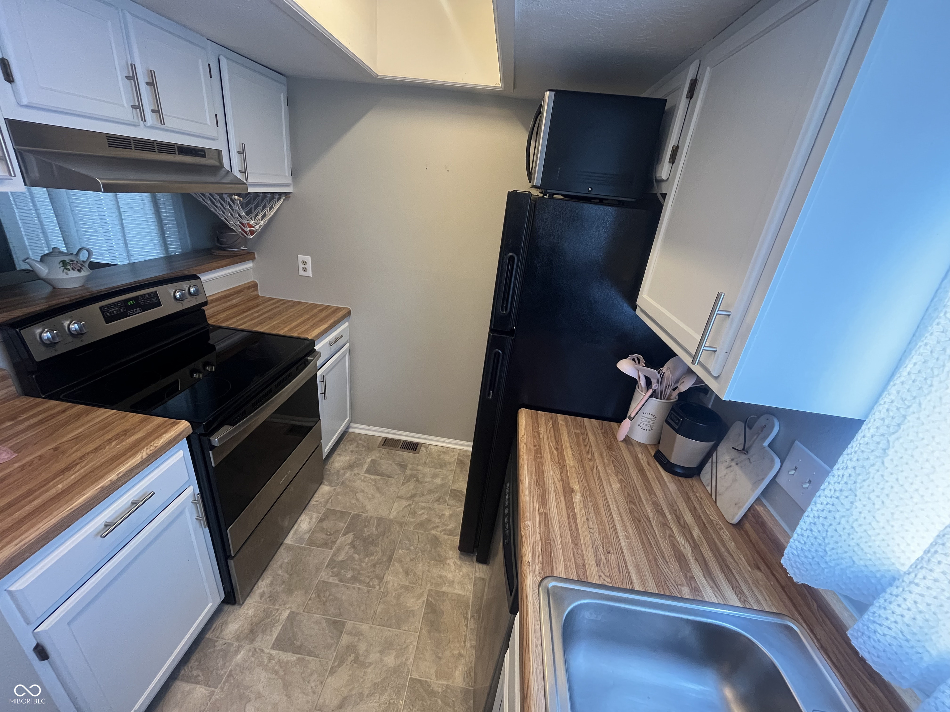 2922 Eagles Crest Circle, Unit A Indianapolis, IN 46214 - Photo 14 of 18