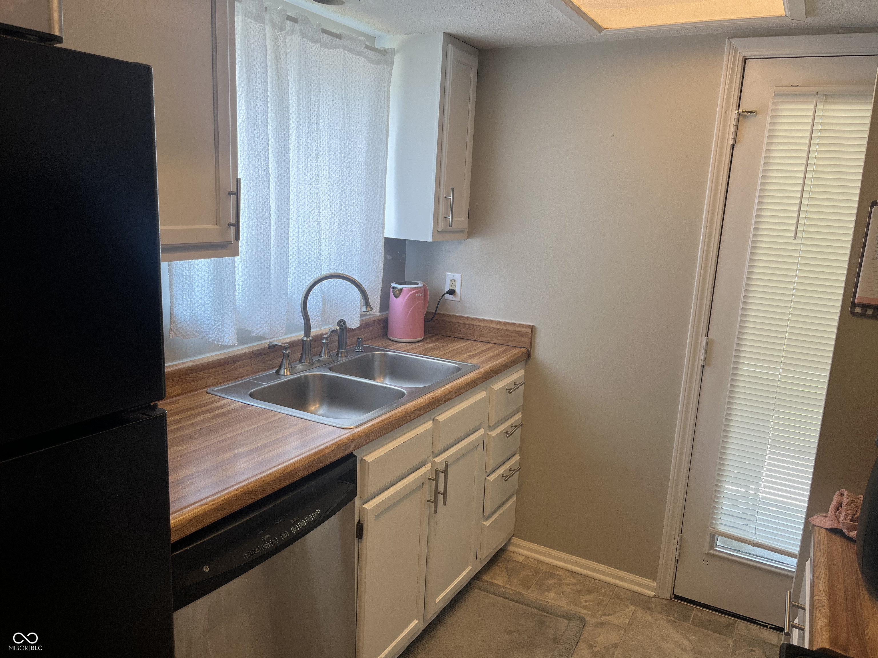 2922 Eagles Crest Circle, Unit A Indianapolis, IN 46214 - Photo 15 of 18