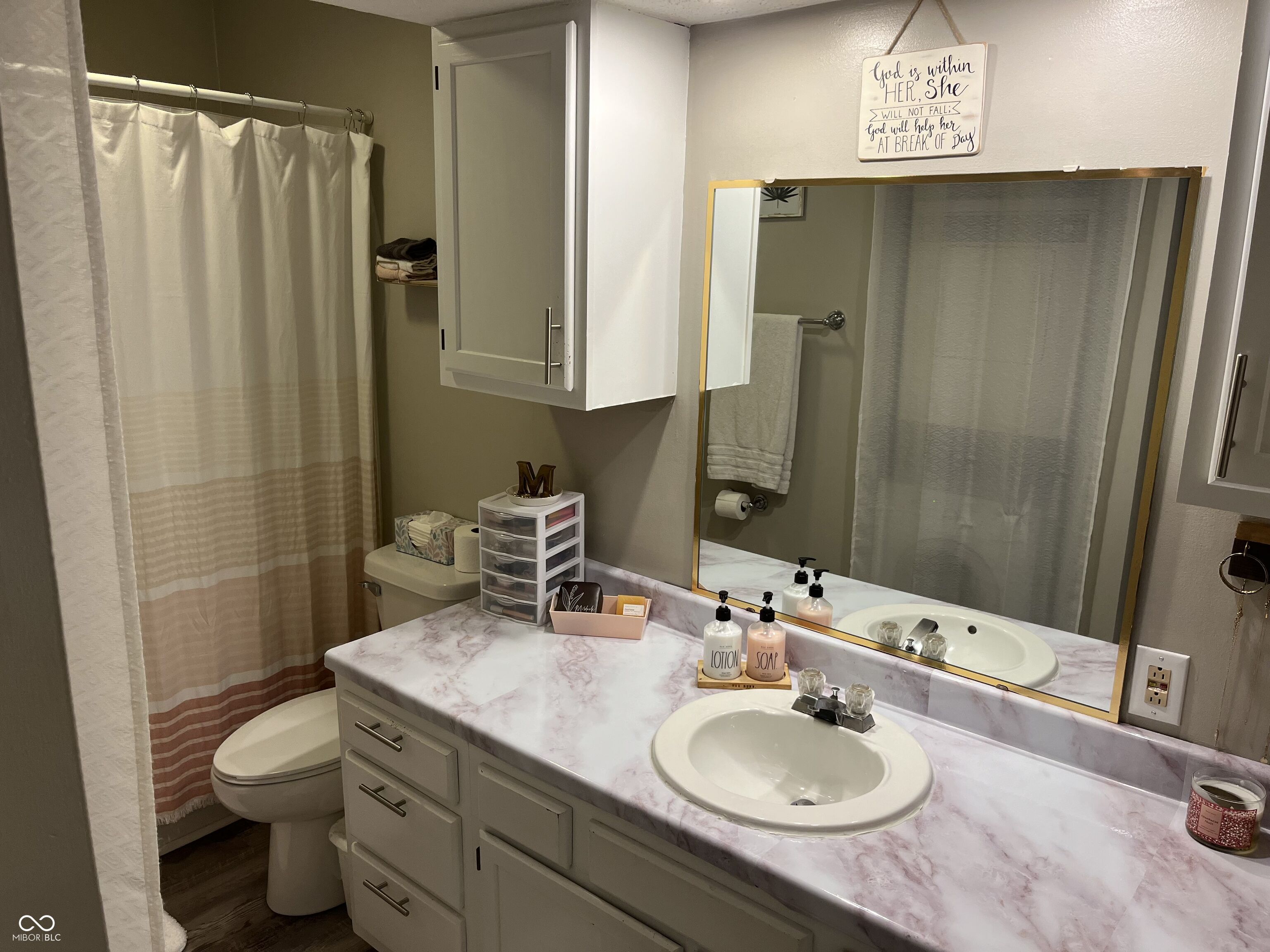 2922 Eagles Crest Circle, Unit A Indianapolis, IN 46214 - Photo 9 of 18