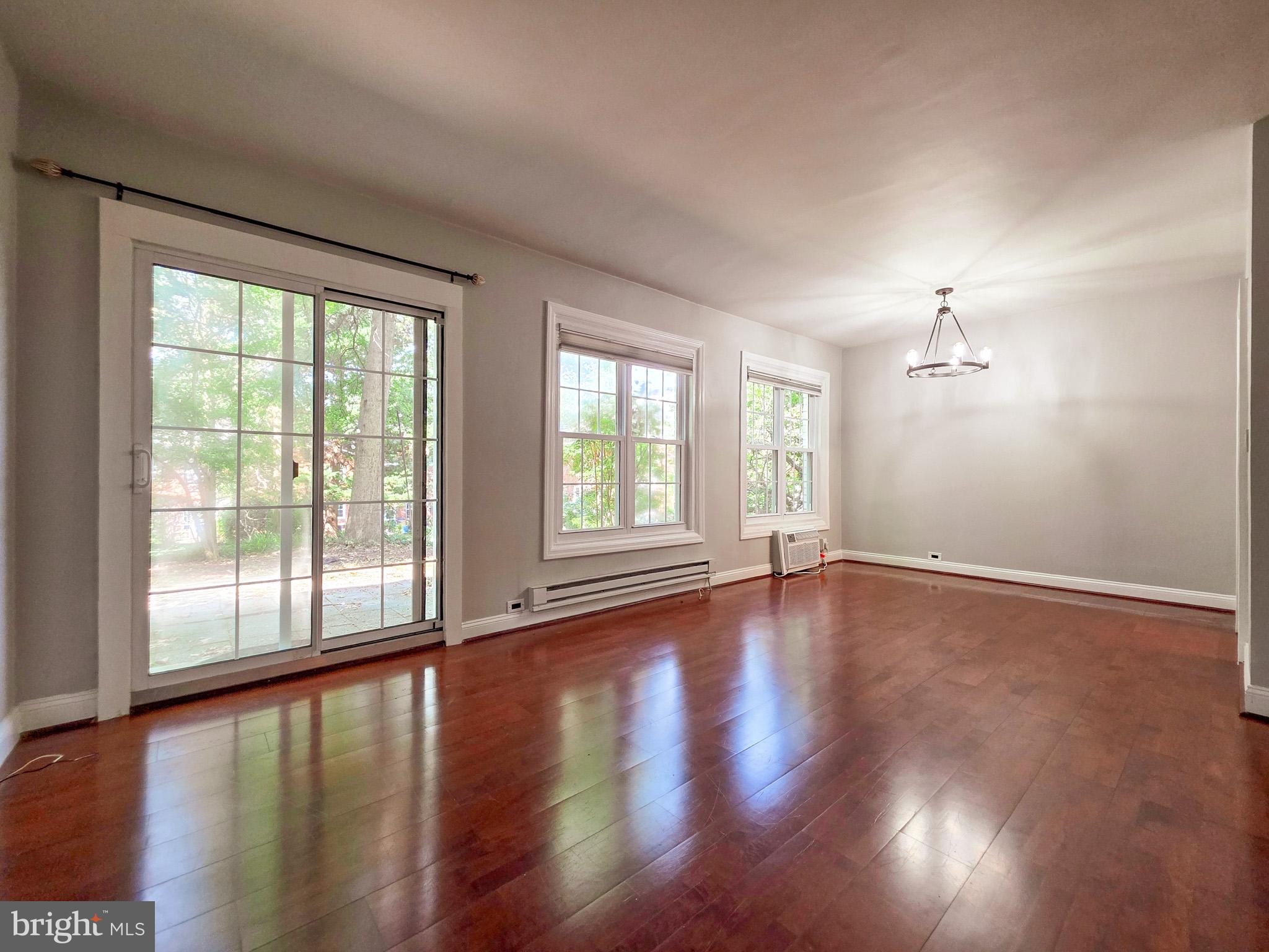 3710 Gunston Road Alexandria, VA 22302 - Photo 4 of 20 Gallery Image 4