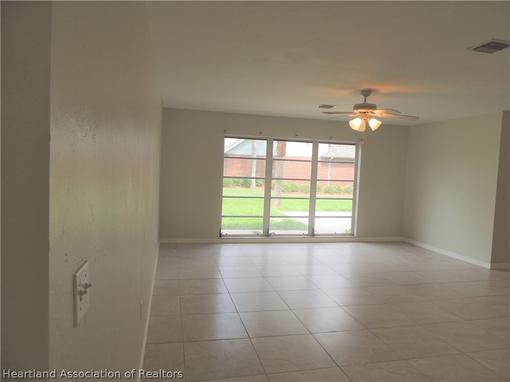 4604 Duffer Loop Sebring, FL 33872 - Photo 8 of 36 Gallery Image 8