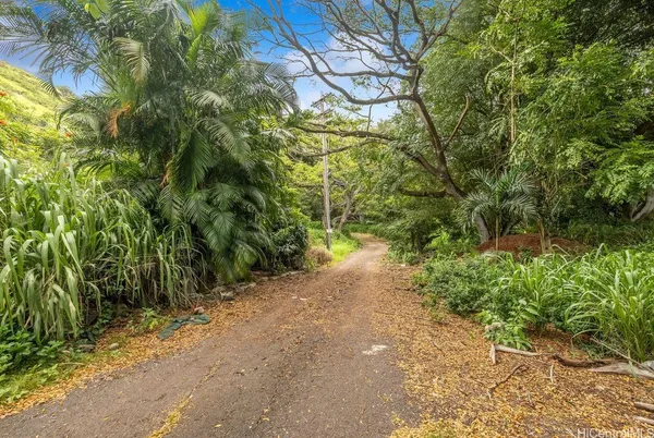 $1,487,000 | 98-673 Kilinoe Street, Aiea, HI 96701