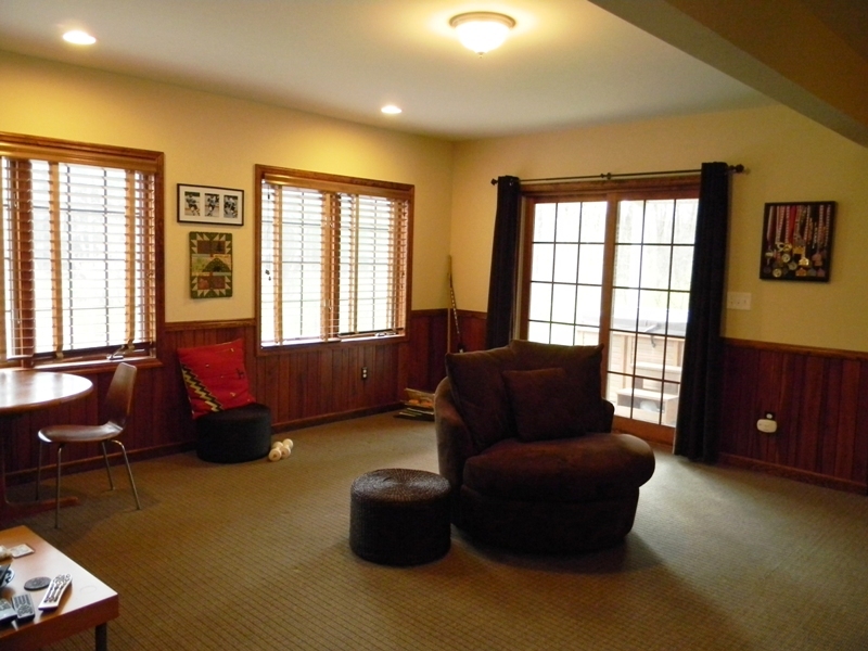 549 South Undermountain Road Sheffield, MA 01257 - Photo 8 of 16 family room