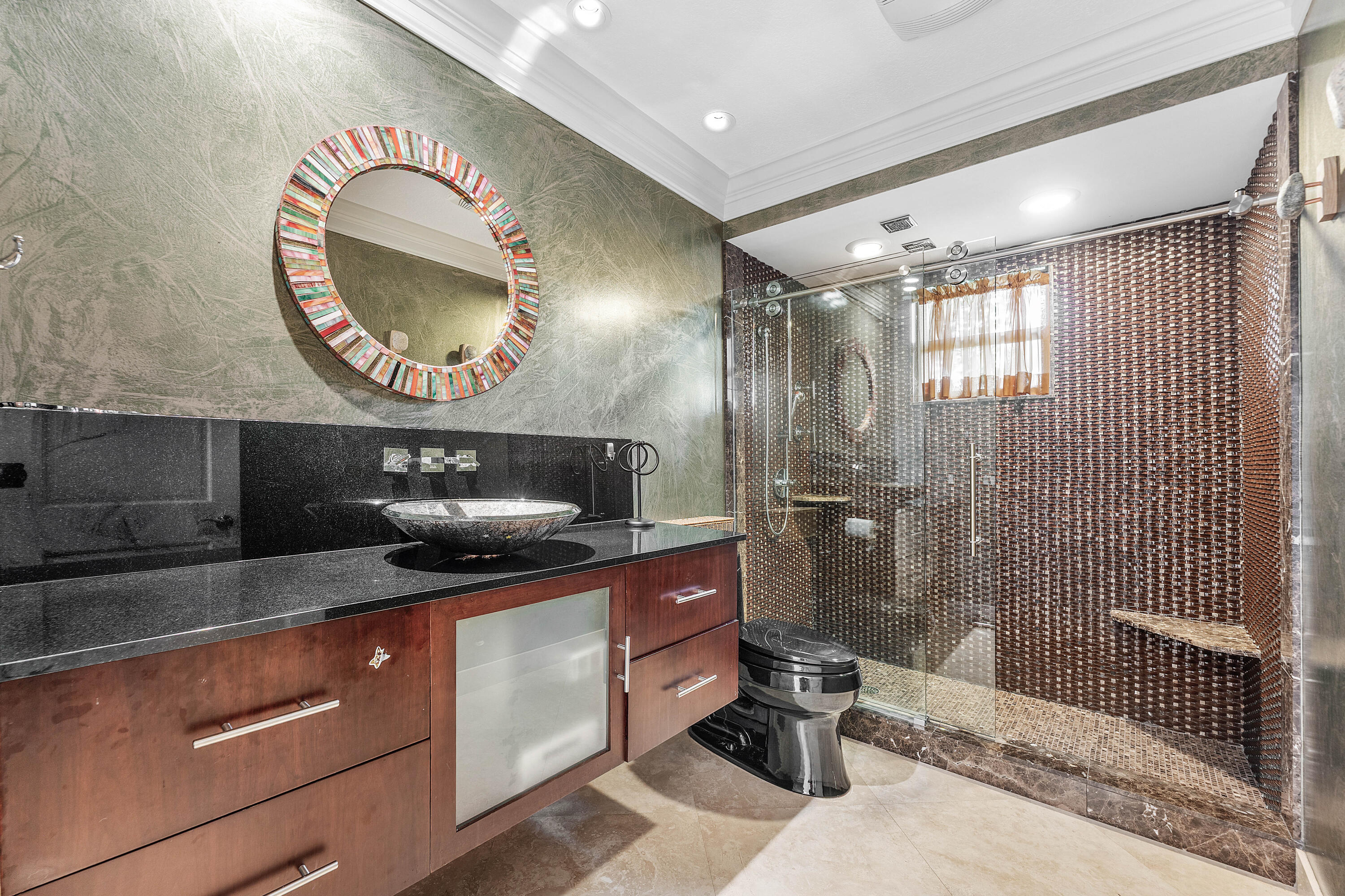 12108 Odyssey Road Boynton Beach, FL 33436 - Photo 25 of 50 Guest Bathroom